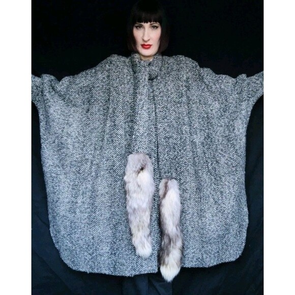 Vintage 80s Grey Black White Wool Swing Trapeze Coat Fox Fur Tail Trim Sz L OS - Picture 3 of 16